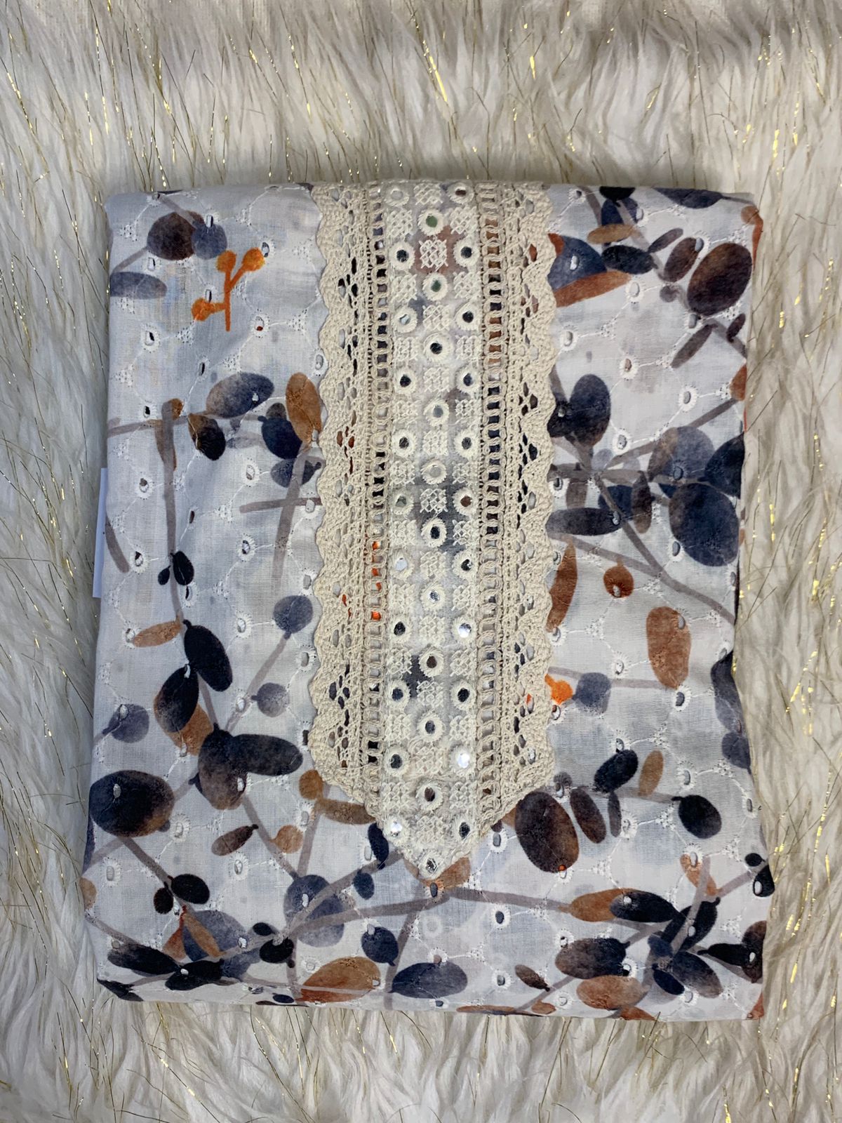 shoe product image 3